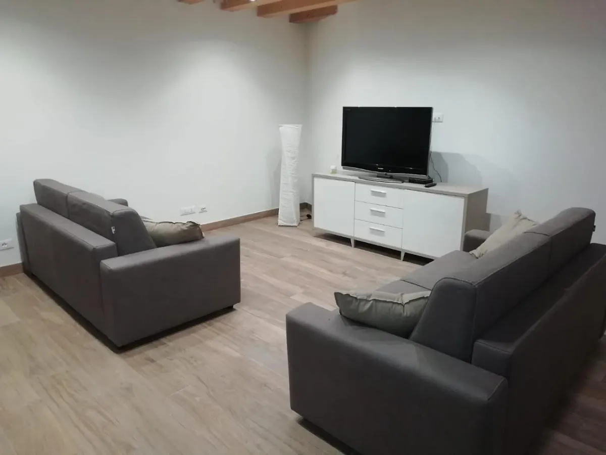 Calle Michelangelo Apartments Венеция 0*,  Италия