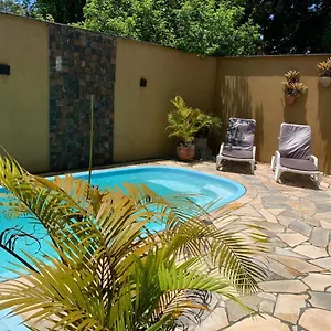 casa-para-familia-com-piscina-500-metros-da-praia.santa-catarina-brasil.com/